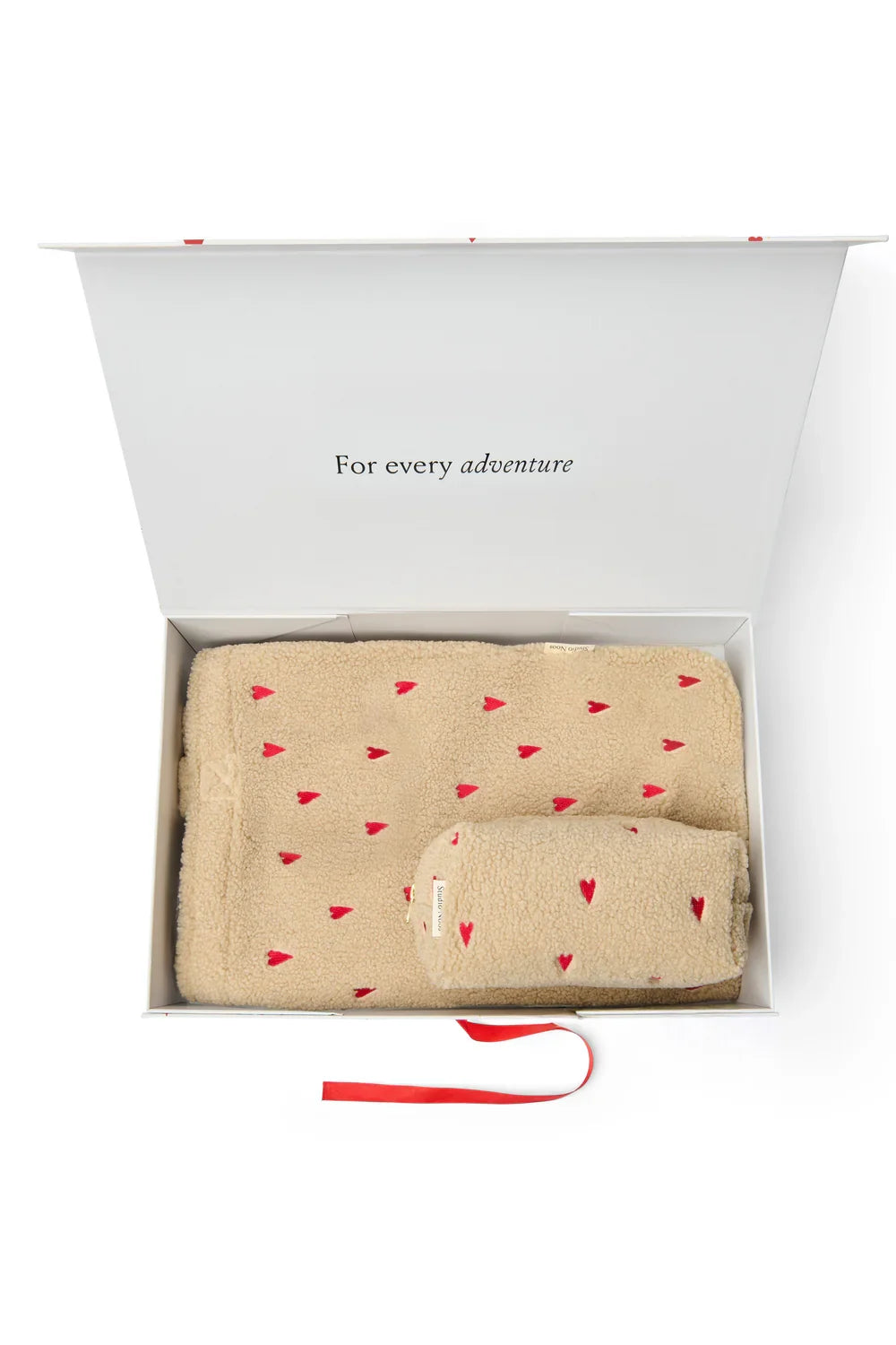 Ecru Hearts Classic Teddy Gift Set