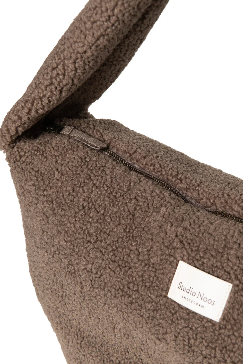 Braune Teddy-Umhängetasche