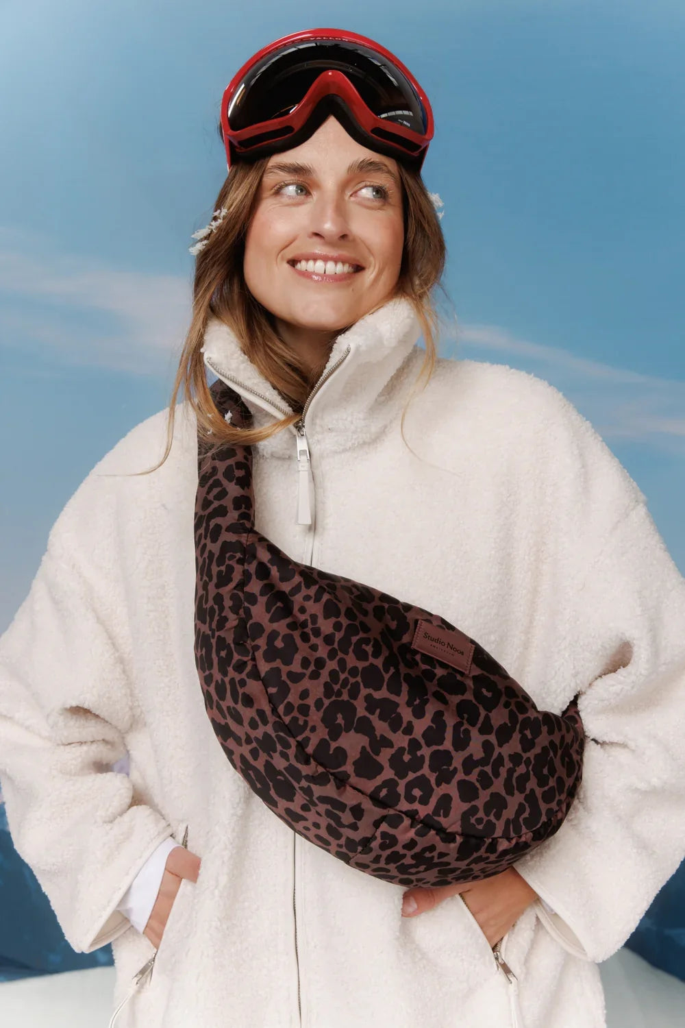 Rote Leopard-Puffy-Mini-Umhängetasche